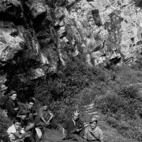 Fig. 2 Settembre 1944, partigiani in val Chisone [Archivio famiglia Serafino]