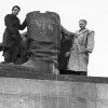 Sul piedistallo della storia.  Statue innalzate, contestate, difese e demolite dalla Rivoluzione francese a oggi
