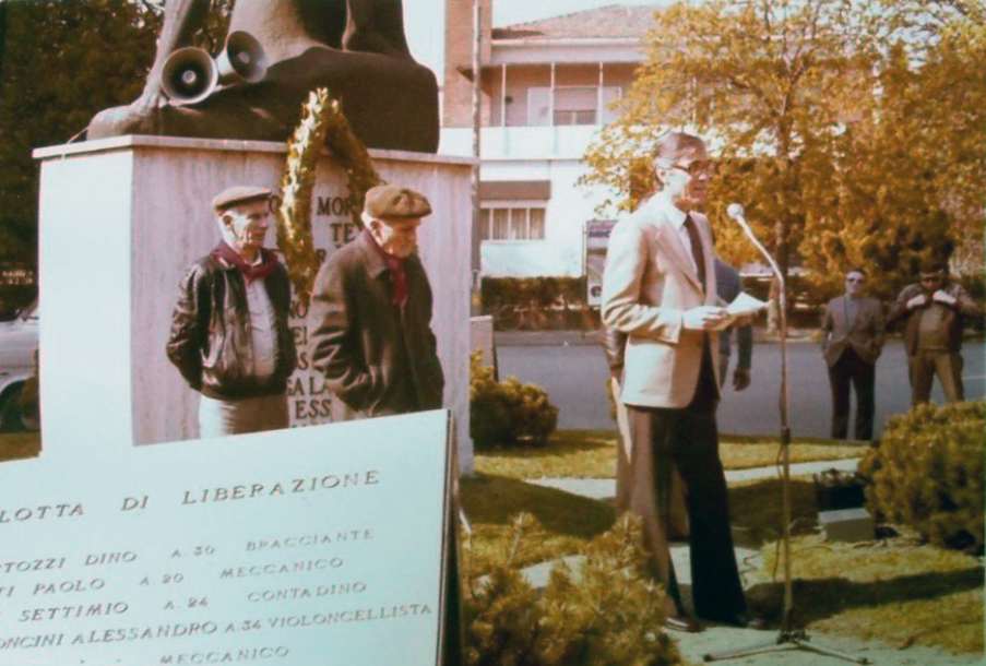 Figg. 4-5. Inaugurazione delle lapidi e interventi del sindaco di Imola e dell’Anpi, 1973 [Cidra].